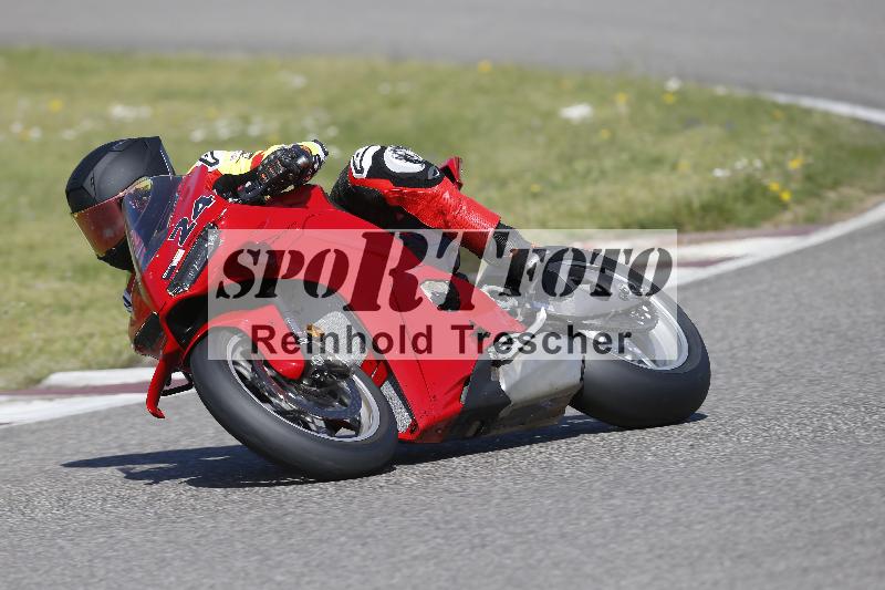 /10 20.04.2026  Pluess Moto Sport ADR/Freies Fahren/24